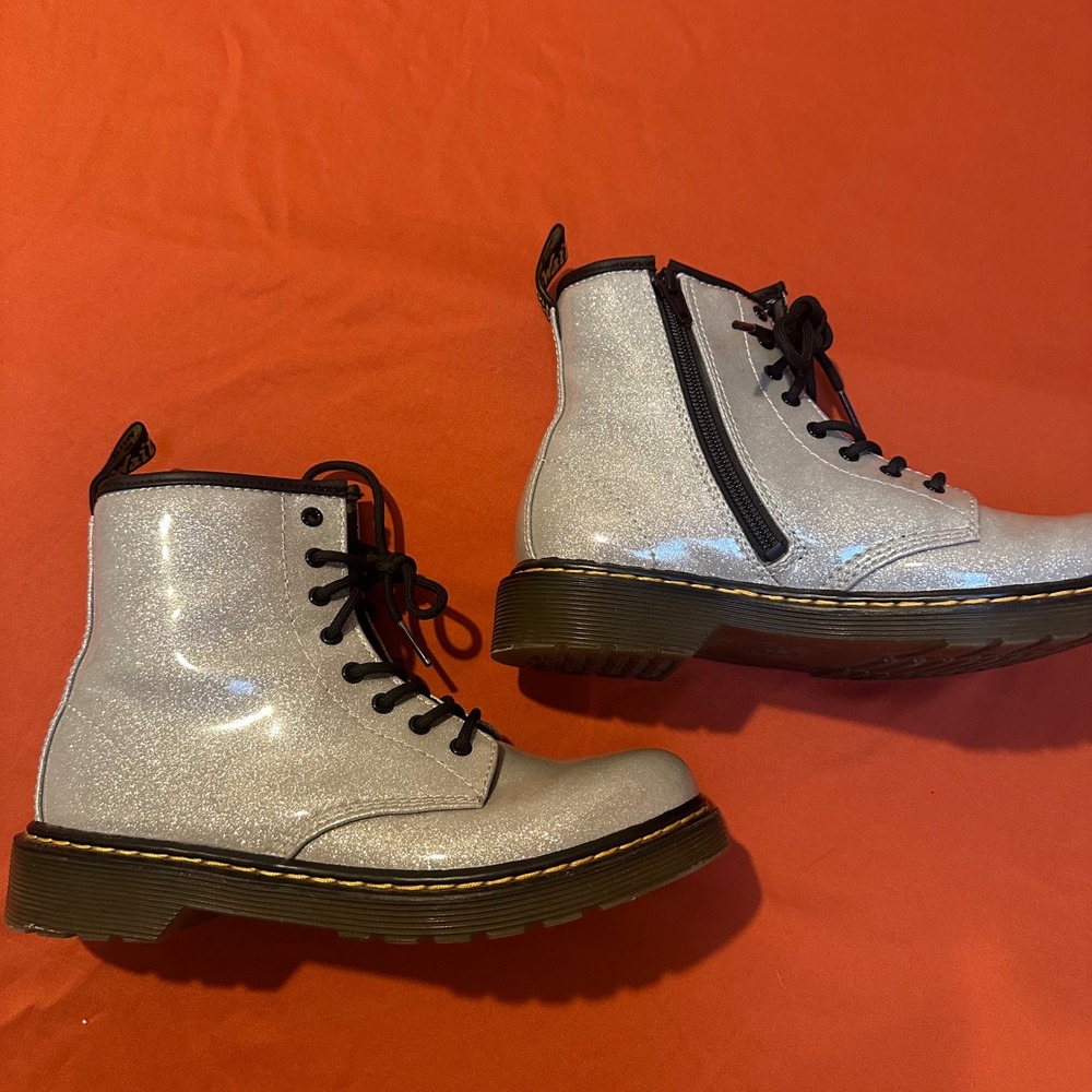 Dr. Martens Toddler Silver Glitter‎ Leather Lace-Up Zipper Ankle Boots